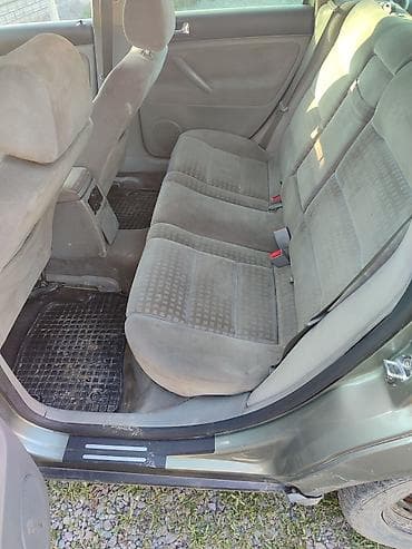 багажник универсал: Volkswagen Passat Variant: 2002 г., 1.9 л, Автомат, Дизель, Универсал — 10