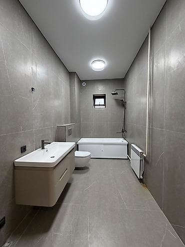 куплю особняк: 🏡 Продаётся роскошный особняк в жилмассиве Рухий Мурас-2 📍 Отличное — 5