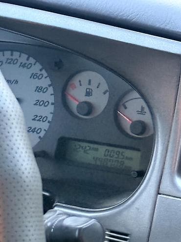номер абхазия: Nissan Primera: 2001 г., 1.8 л, Механика, Бензин, Хэтчбэк — 5