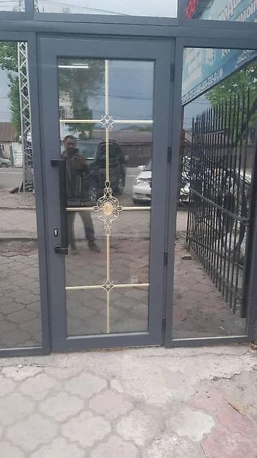 Металлопластиковое окно на заказ, Тип окна: Панорамные, Декоративные особенности: Декоративный переплет, Бесплатная установка, Без рассрочки