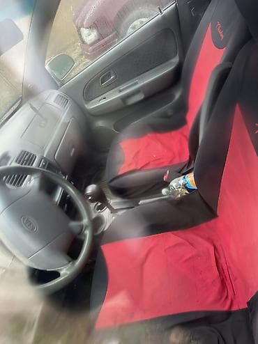 4a fe: Kia Rio: 2002 г., 1.5 л, Универсал — 5