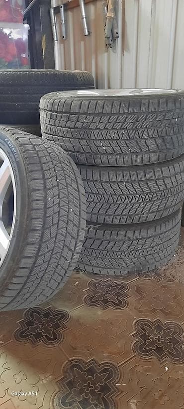 Шиналар жана дисктер: Дөңгөлөктөр монтажда 245 / 40 / R 18, Кыш, Колдонулган, Комплект, Жеңил унаалар, Куйма, тешиктери - 5 — 4