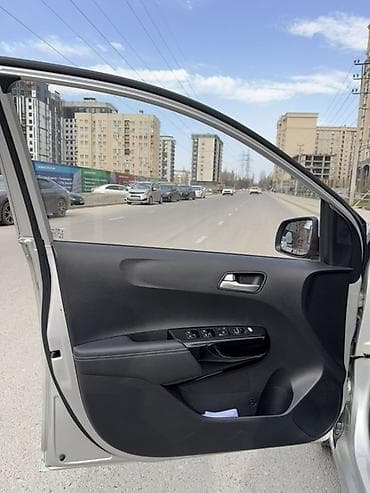 kia monig: Kia Morning: 2018 г., 1 л, Автомат, Бензин, Хэтчбэк — 5