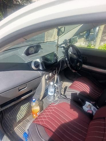 Унаа сатуу: Toyota Ist: 2003 г., 1.5 л, Автомат, Бензин, Хетчбек — 5