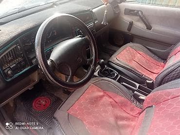 Volkswagen Passat Variant: 1991 г., Кол менен иштөөчү, Универсал — 3