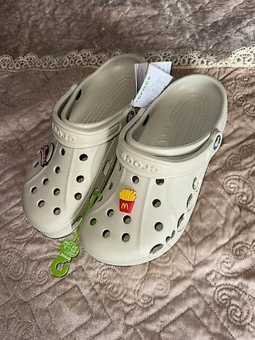 coros pace 3: Сабо, 38, Crocs, Новый, цвет - Бежевый — 1