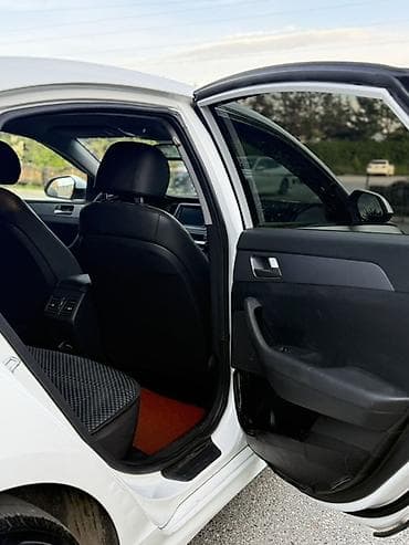 model y: Hyundai Sonata: 2021 г., 2 л, Автомат, Газ, Седан — 9