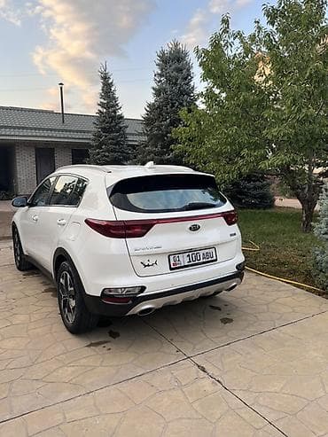 01: Kia Sportage: 2018 г., Кроссовер — 1