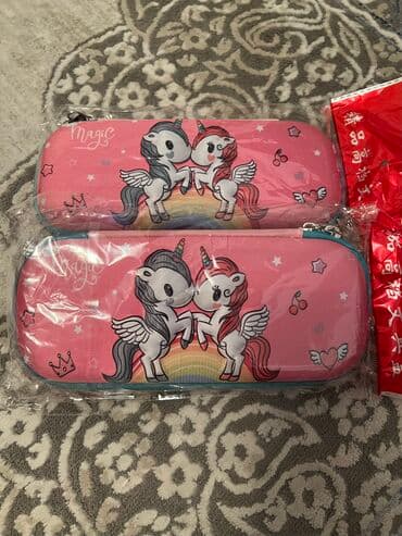 Продаю пеналы . Новые