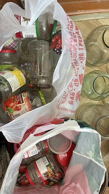 находки: Отдам даром банки. Аламедин-1 — 1