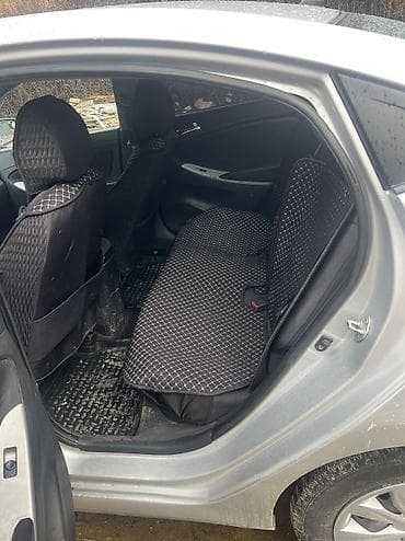 Hyundai Solaris: 2011 г., 1.6 л, Механика, Бензин, Седан — 2