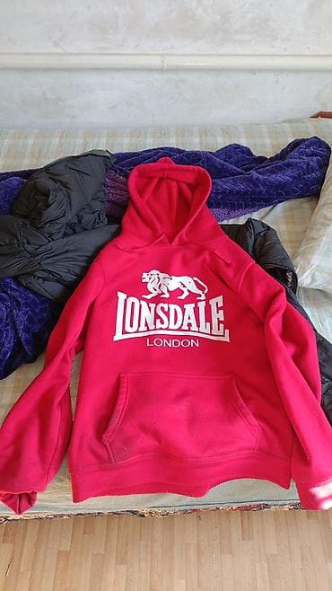 Пальто: Мужская толстовка, L, Lonsdale London, Б/у, цвет - Красный — 1