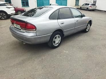 кузов таза: Mazda 626: 1992 г., Лифтбек — 3