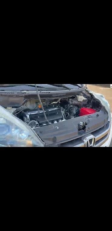 volvo 6x2: Honda Stepwgn: 2008 г., 2 л, Автомат, Бензин, Минивэн — 4