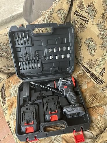 пластик эшик терезелер: Аккумуляторная дрель‑шуруповерт в кейсе с комплектом оснастки. Состав — 1