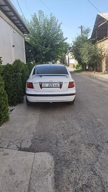 Hyundai Elantra: 2001 г., 1.6 л, Механика, Бензин, Хэтчбэк at lalafo.kg Hyundai Elantra: 2001 г., 1.6 л, Механика, Бензин, Хэтчбэк