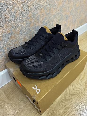 Ботинки: Продаю шикарные оригинальные кроссовки по своей цене. Заказывал из — 2