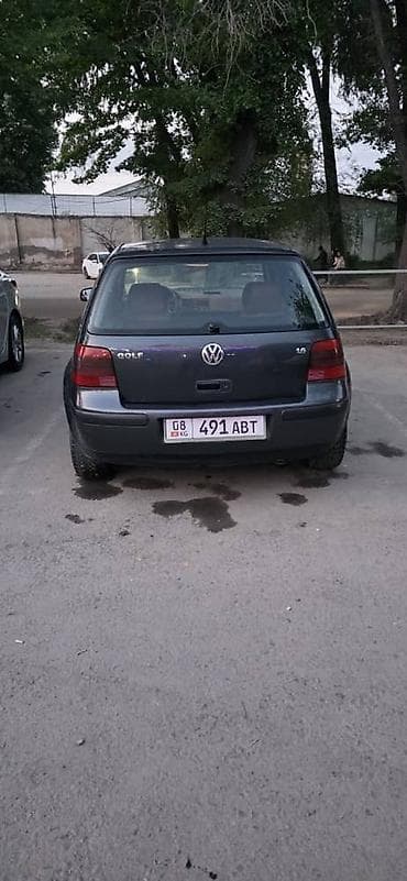 Продажа авто: Volkswagen Golf: 2002 г., 1.6 л, Автомат, Бензин, Хэтчбэк — 7