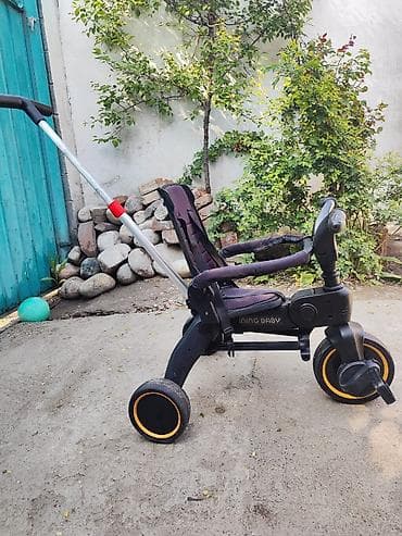 Детский трехколесный велосипед-каталка INING BABY с родительской
