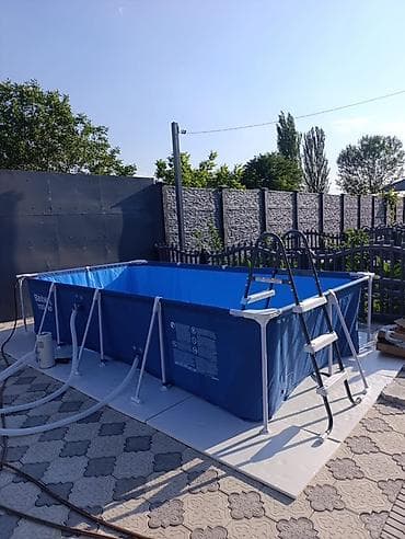 400/200/81 cm 
В комплекте только бассейн 14500 сом!!!