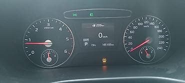 Транспорт: Kia Sorento: 2019 г., 2 л, Автомат, Дизель, Кроссовер — 10