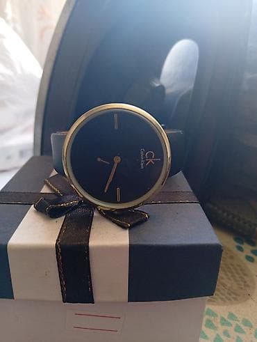 женские сумки и клатчи: Классические часы часы, Calvin Klein, Унисекс — 5