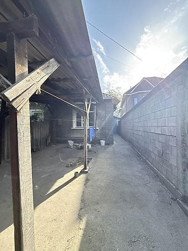 3: Продаётся полдома❗️ ✅️2,3 соток ✅️Район:Рабочий городок — 9