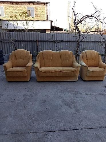 кожаный диван раскладной: Комплект мягкой мебели, Б/у, Самовывоз, цвет - Желтый — 2