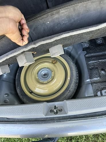 ауди универсал 80: Mazda 323: 2003 г., 1.6 л, Автомат, Бензин, Хэтчбэк — 7