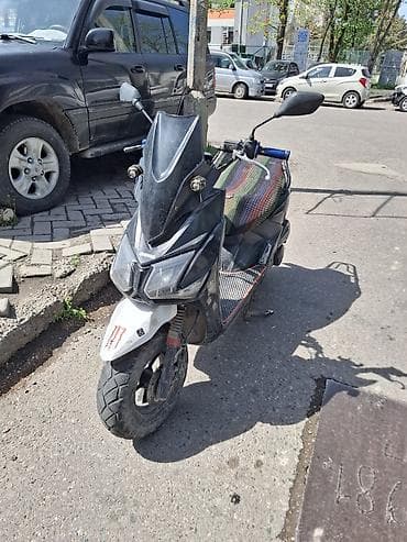 legend honda: Скутер 50–125 см³ (китайского семейства sporty). Основные — 1