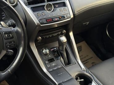 купить кожаные сиденья для авто бу: Lexus NX: 2019 г., Автомат, Кроссовер — 9