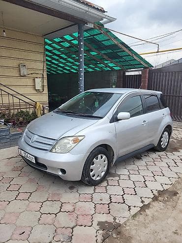 suzuki lets: Toyota Ist: 2003 г., 1.3 л, Автомат, Бензин, Хэтчбэк — 2