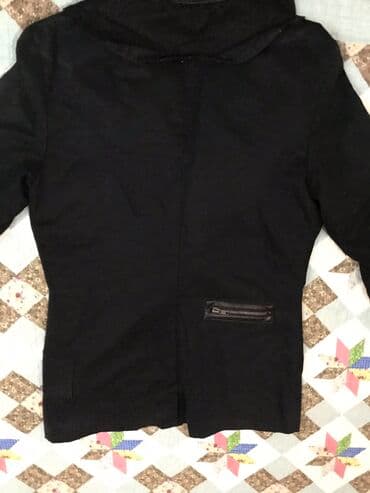 брендовые мужские спортивные костюмы из турции: Продаю мужскую демисезонную куртку. Пальто очень красивое,тёплое,фото — 2