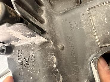 2 4 д: Передняя правая фара Lexus Оригинал, Япония — 3