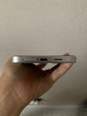 купить айфон 5 с: Samsung Galaxy S24+, Б/у, 256 ГБ, цвет - Серебристый, 1 SIM, eSIM — 6