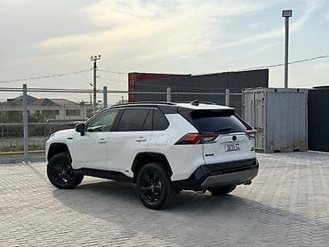 Toyota RAV4: 2019 г., 2.5 л, Вариатор, Гибрид, Кроссовер — 8