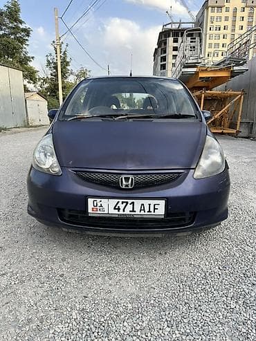 Продажа авто: Honda Fit: 2002 г., 1.3 л, Вариатор, Бензин, Хэтчбэк — 1