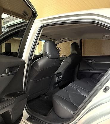 windom 2003: Toyota Camry: 2022 г., 2.5 л, Вариатор, Гибрид, Седан — 7