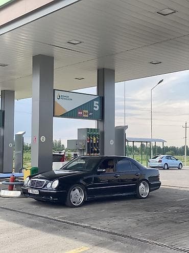 вентилятор на мерс: Mercedes-Benz E-класс AMG: 2000 г., 4.3 л, Автомат, Бензин, Седан — 2