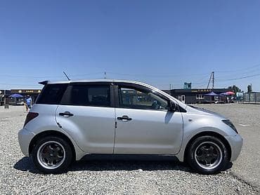 devo matiz: Toyota Ist: 2003 г., 1.5 л, Автомат, Бензин, Хэтчбэк — 7