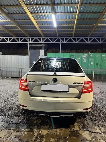 шкода октави: Skoda Octavia: 2019 г., 1.6 л, Автомат, Бензин, Седан — 6