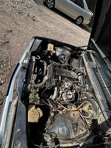 v class: Mercedes-Benz W123: 1984 г., 2.3 л, Механика, Бензин, Седан — 7