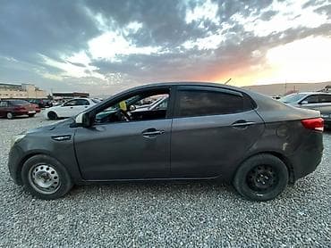 kia rio 2013: Kia Rio: 2015 г., 1.6 л, Механика, Бензин, Седан — 5