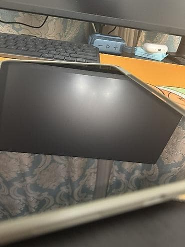 ipad 16: Планшет, Apple, память 128 ГБ, 11" - 12", Wi-Fi, Новый, Классический цвет - Серебристый — 2