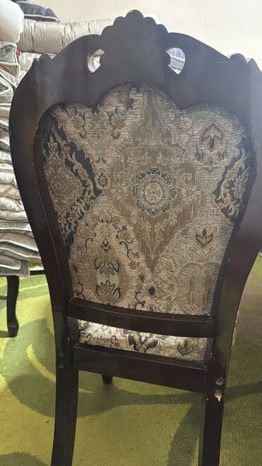 шкаф для пасуды: Стол и стул для зала, Б/у, Самовывоз, цвет - Коричневый — 5