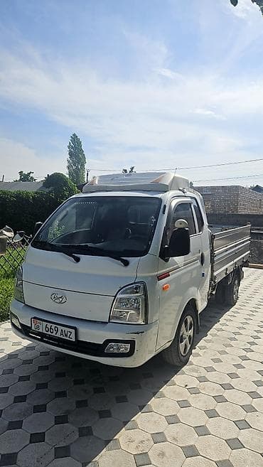 porter 2: Легкий грузовик, Hyundai, Стандарт, До 1 т — 1