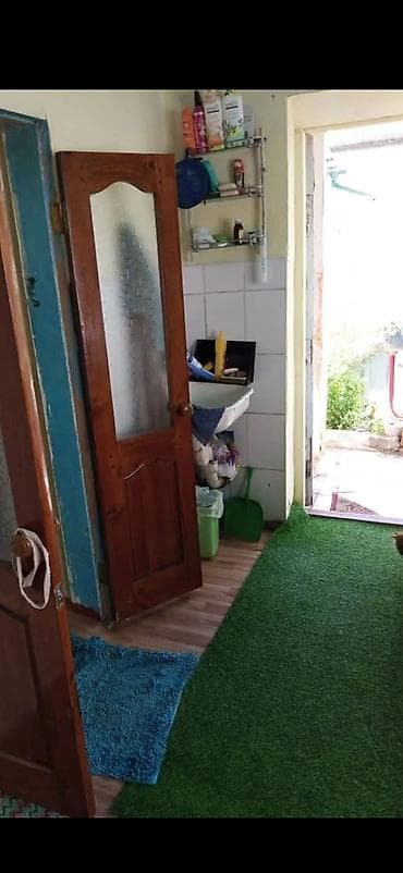 продаю дом ала тоо 1: 60 м², 3 комнаты, Забор, огорожен — 3