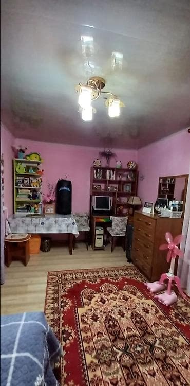 Коммерческая недвижимость: Продаётся уютный дом в районе Карагачёвой рощи Общая площадь 80м² Две — 5