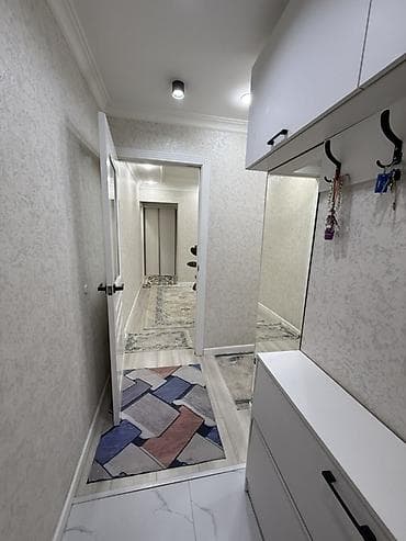 3 комнаты, 58 м², 104 серия, 2 этаж, Дизайнерский ремонт