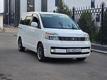 bwb e34: Toyota Voxy: 2003 г., 2 л, Автомат, Бензин, Минивэн — 6